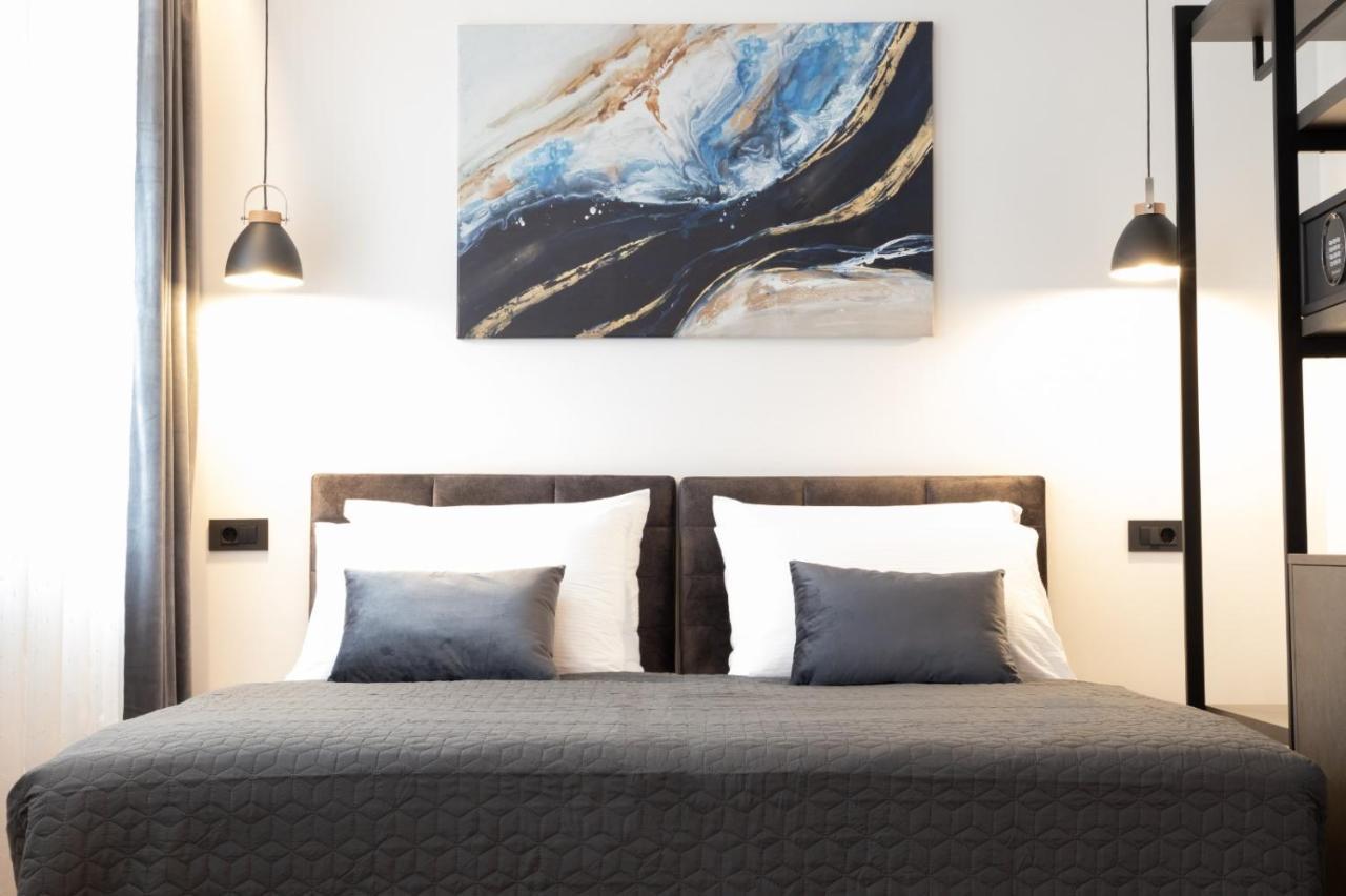 Apartmani Mozart-Centar 维罗维蒂察 外观 照片