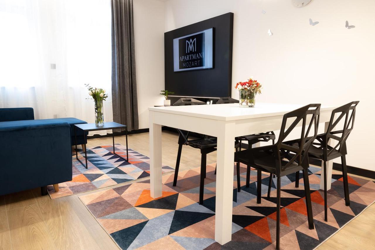 Apartmani Mozart-Centar 维罗维蒂察 外观 照片