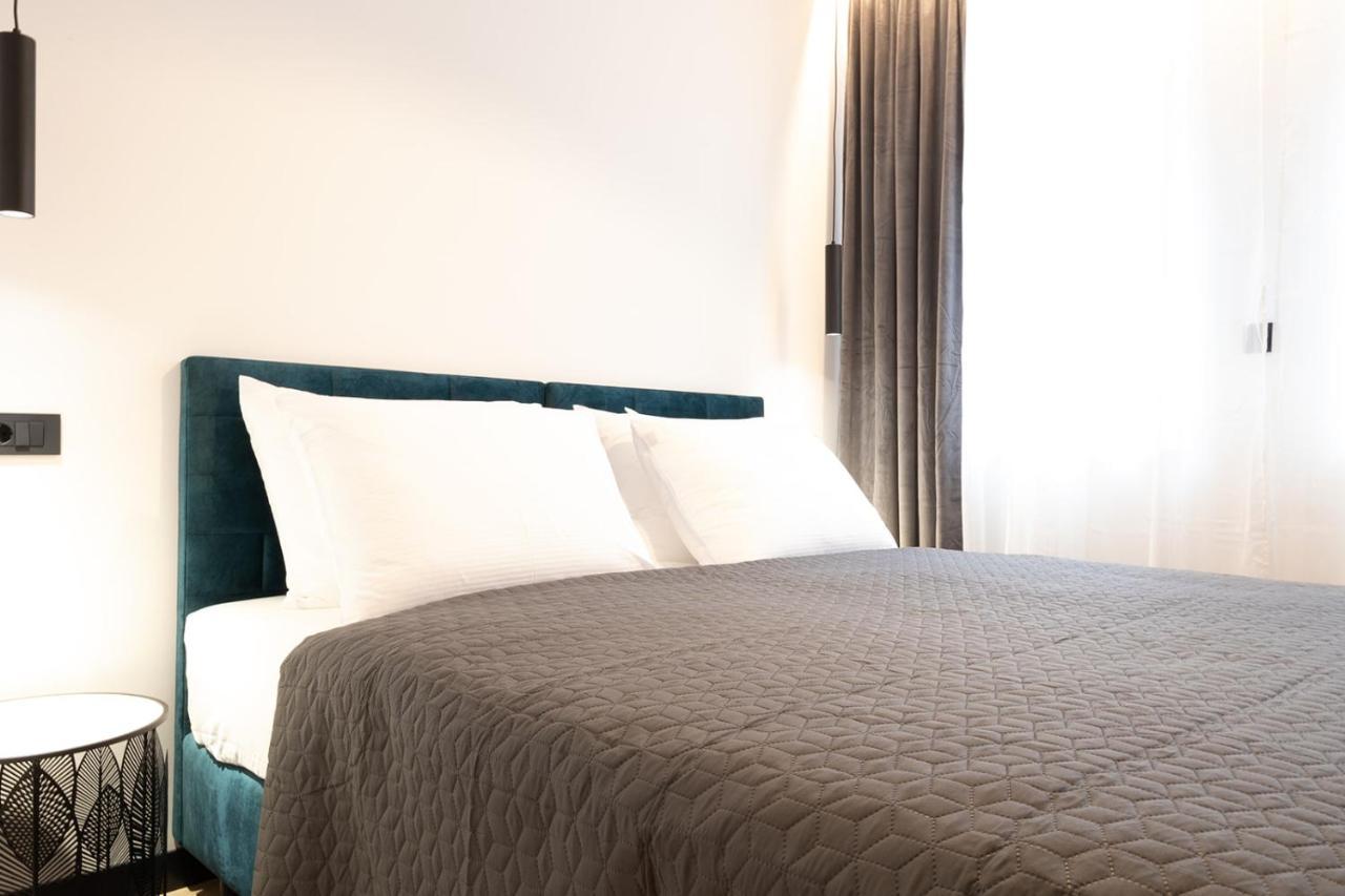 Apartmani Mozart-Centar 维罗维蒂察 外观 照片